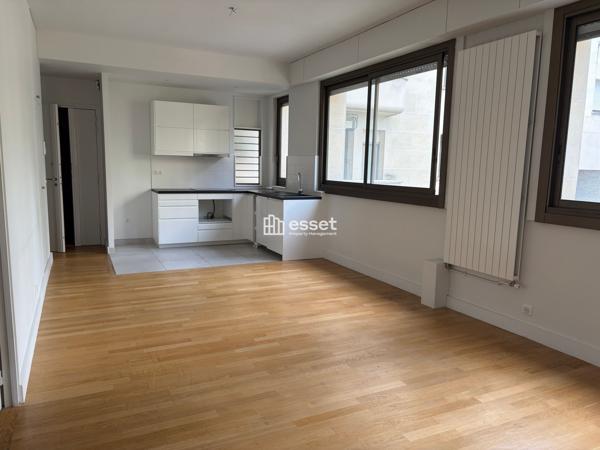 Location Appartement 2 pièces 55.21 m² - Saint-cloud 92210
