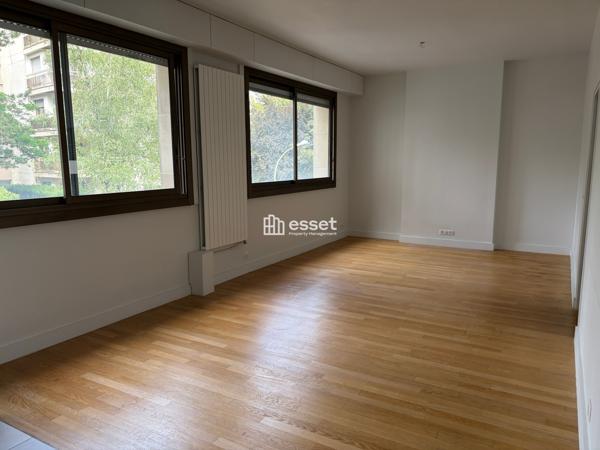 Location Appartement 2 pièces 55.21 m² - Saint-cloud 92210