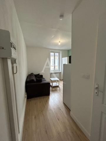 STUDIO MEUBLE - Jonzac Hyper Centre 16.15 m2