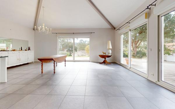 Maison à vendre    3 pièces • 132,34 m2 Capbreton