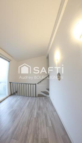 Maison de village avec garage et toit-terrasse