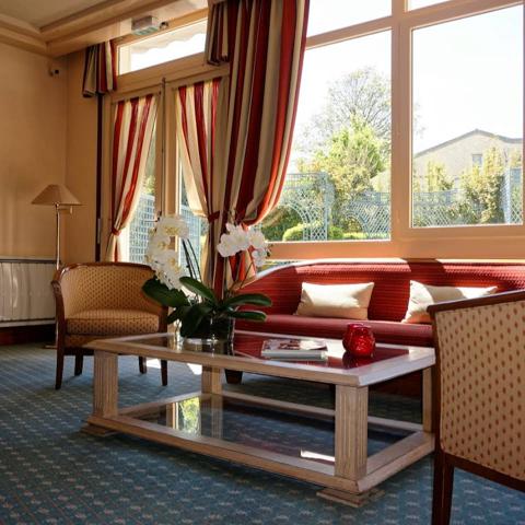 Rueil-Malmaison (92500) Location meublée deux pièces 45m2 Hespérides de Rueil Malmaison