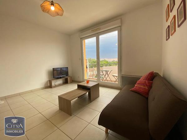Appartement à louer 2 pièces 36m² Le Pontet (84130)