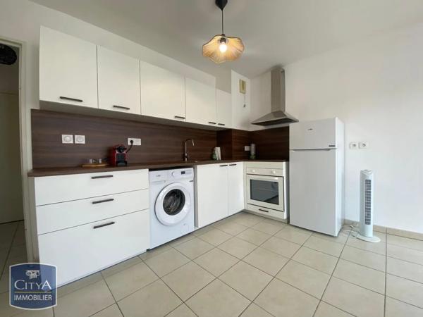 Appartement à louer 2 pièces 36m² Le Pontet (84130)