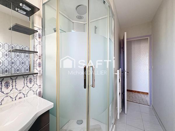 MAISON T4 - SOUS-SOL