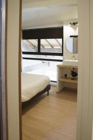 Cucuron, magnifique duplex T3 rénové avec terrasse