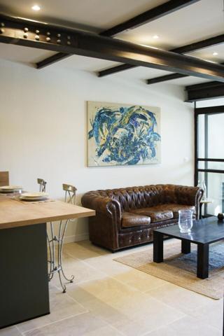 Cucuron, magnifique duplex T3 rénové avec terrasse