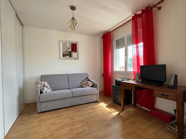 Vente
                Maison112,72 m² - 4 Pièces -
                    SAUJON (17600)