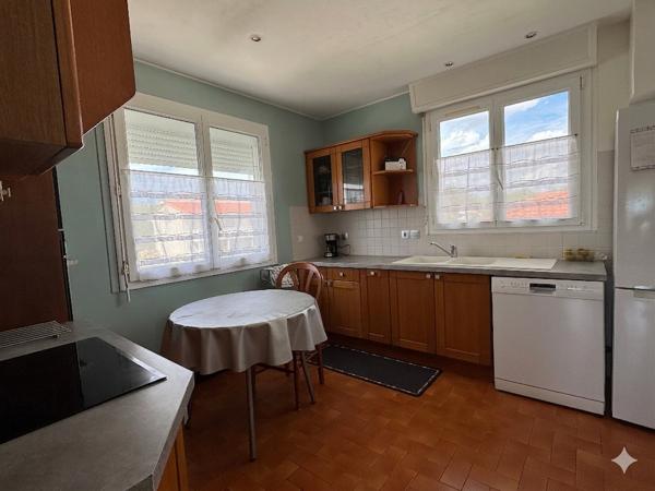Vente
                Maison112,72 m² - 4 Pièces -
                    SAUJON (17600)