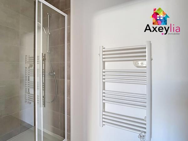 Roanne () A VENDRE - ROANNE CENTRE - APPARTEMENT T2 ENTIÈREMENT RÉNOVÉ EN REZ-DE-JARDIN AVEC COURETTE