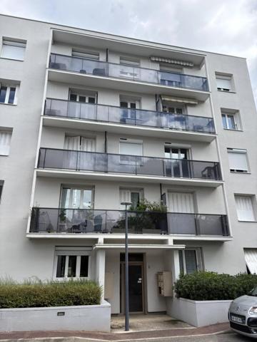 Vente Appartement 4 pièces 62 m2 à Guilherand-Granges
