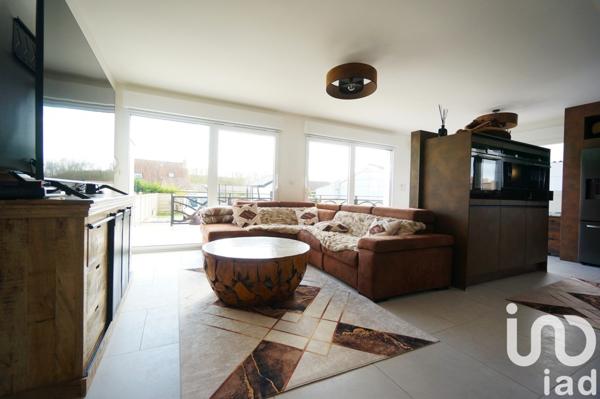 Maison 5 pièces de 140 m² à Harnes (62440)