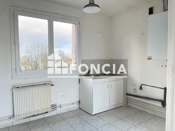 Location Appartement 4 pièces 62.3 m² - 46 ALLEE DU PLATEAU Le Raincy 93340