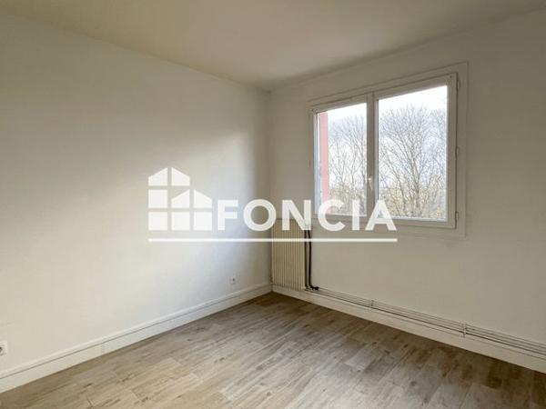 Location Appartement 4 pièces 62.3 m² - 46 ALLEE DU PLATEAU Le Raincy 93340