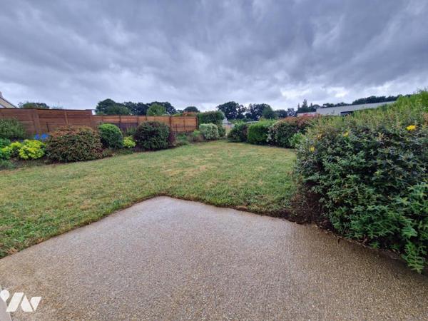 NOYAL-PONTIVY (56) Maison 4 pièces avec jardin