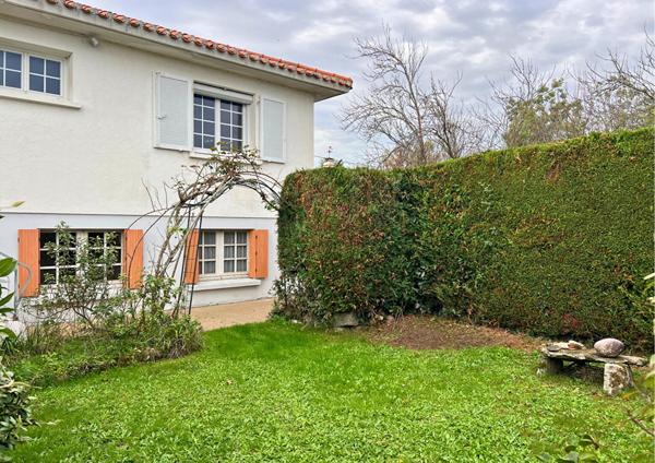 Maison à vendre à Beauvoir-sur-Mer - Secteur calme et recherché