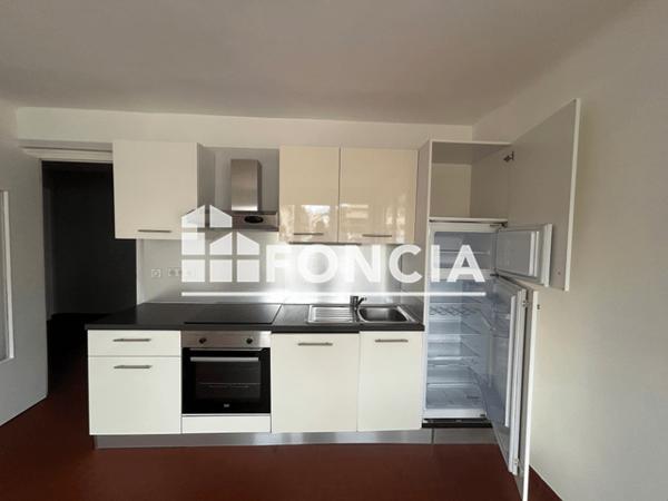 Location Appartement 3 pièces 54 m² - 25 AVENUE DES CARRES Annecy Le Vieux 74940