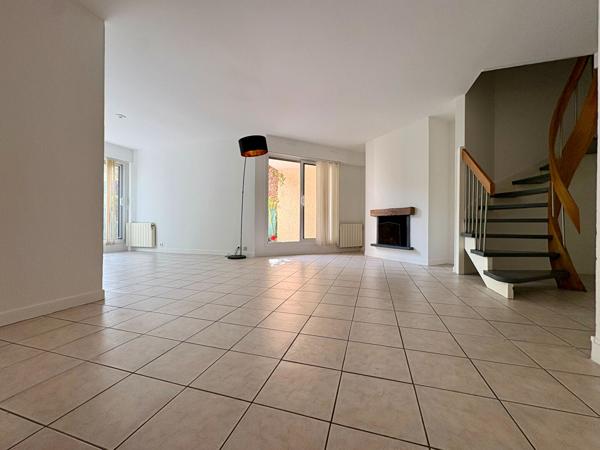 Appartement Gif Sur Yvette 4 pièce(s)