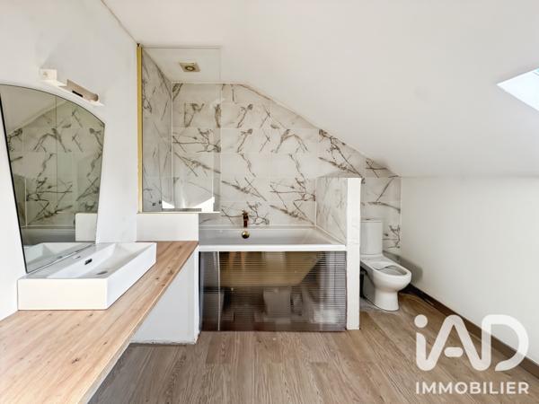 Maison à vendre 7 pièces 156 m² Balbigny