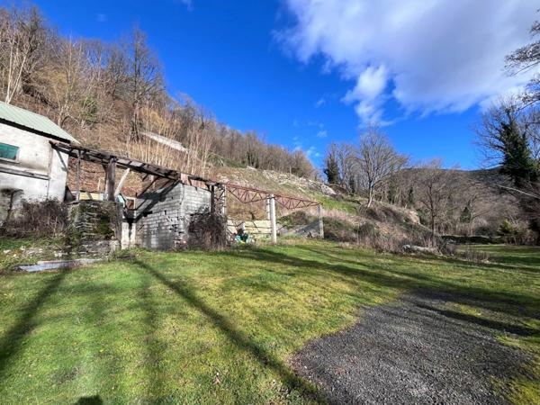 À vendre – Ensemble immobilier à fort potentiel professionnel entre Lourdes et Argelès-Gazost