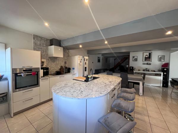 À vendre – Ensemble immobilier à fort potentiel professionnel entre Lourdes et Argelès-Gazost