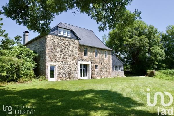 Maison à vendre 6 pièces 192 m² Oloron-Sainte-Marie