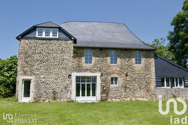 Maison à vendre 6 pièces 192 m² Oloron-Sainte-Marie