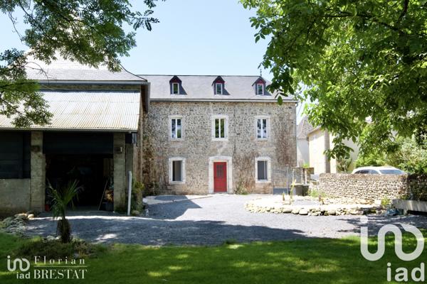 Maison à vendre 6 pièces 192 m² Oloron-Sainte-Marie