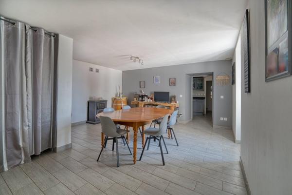 Vente / Maison à Camaret-sur-Aigues (84850)