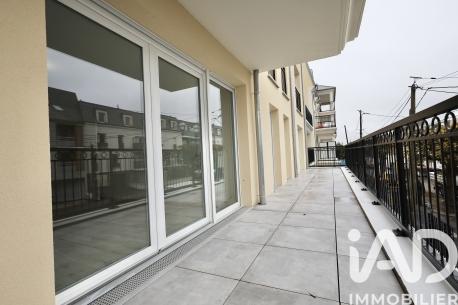 Location appartement 4 pièces 74 m² Gretz-Armainvilliers