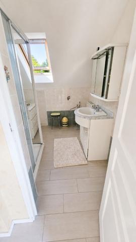 Maison vie de plain pied 6 pièce(s) 149.42 m2