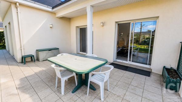 Maison vie de plain pied 6 pièce(s) 149.42 m2