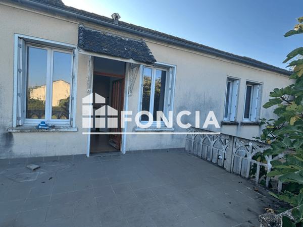 Location Maison 3 pièces 72.36 m² - 6 RUE ARTHUR RIMBAUD Le Passage 47520