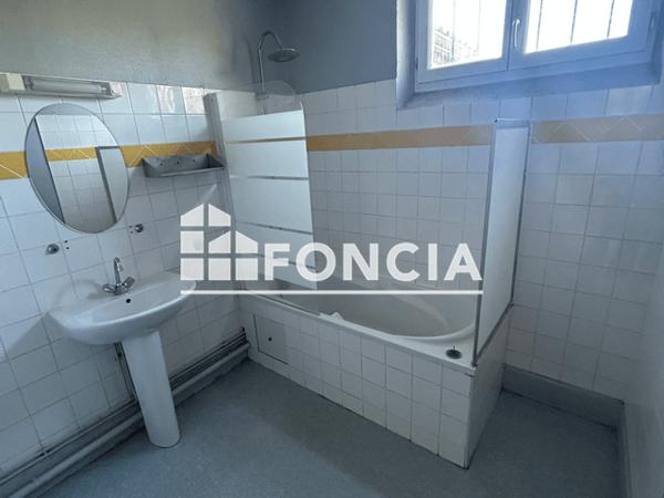 Location Maison 3 pièces 72.36 m² - 6 RUE ARTHUR RIMBAUD Le Passage 47520
