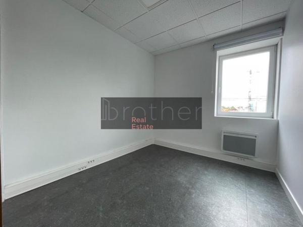 Bureau de 120 m² à louer à Bordeaux Eysines