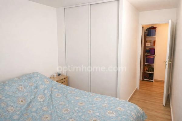 Appartement à vendre 4 pièces VILLEJUIF (94)