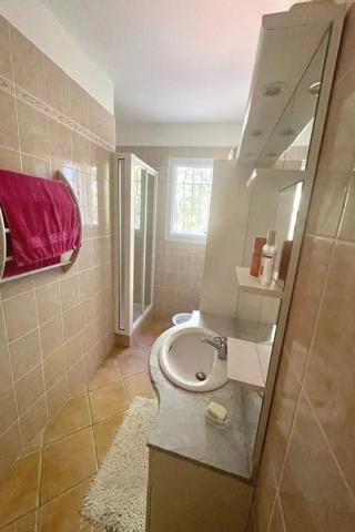 Maison
         4 pièces
        - 110 m² 695 000 € *