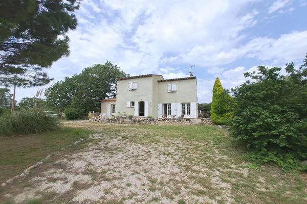 Maison
         4 pièces
        - 110 m² 695 000 € *