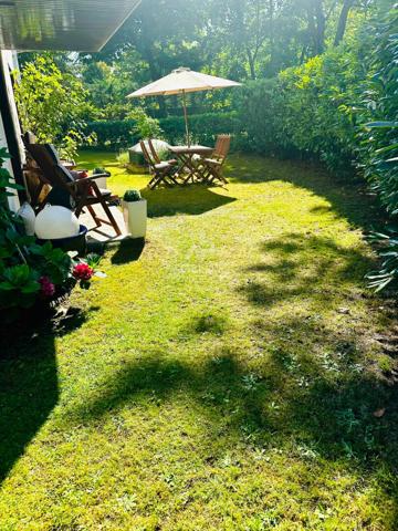 Maisons-laffitte - 5 pièce(s) - Parc - chambres jardin 749 000 € **  - Référence  4618