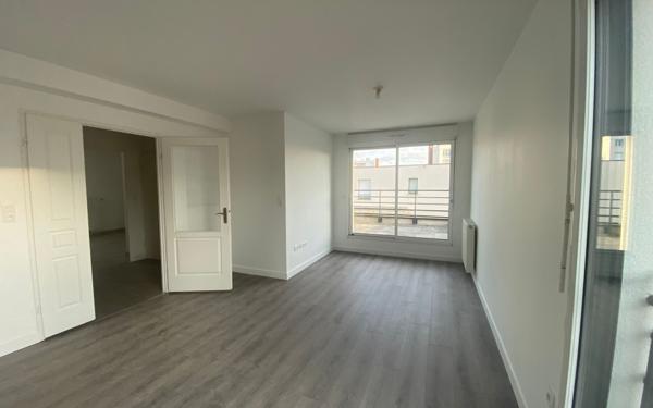 Appartement à vendre    3 pièces • 64 m2 Amiens