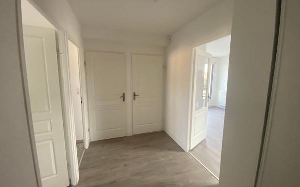 Appartement à vendre    3 pièces • 64 m2 Amiens