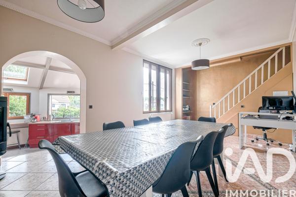 Maison à vendre 8 pièces 142 m² Montévrain
