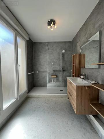 Achat - Appartement Reims 51100 3 pièces 65 m 2 422 m 2