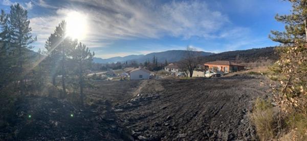 A VENDRE : DERNIER Terrain à bâtir de 2703m² au Brusquet (04420)