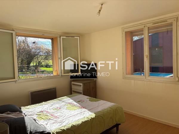 Grande maison familiale avec atelier isolé et fort potentiel