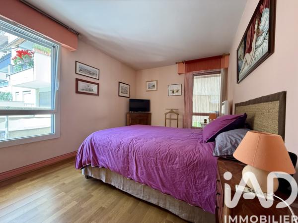 Appartement à vendre 4 pièces 98 m² Courbevoie