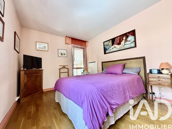 Appartement à vendre 4 pièces 98 m² Courbevoie
