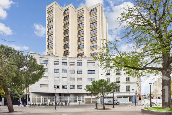Parking à vendre  12,50 m 2   PARIS  - 75020