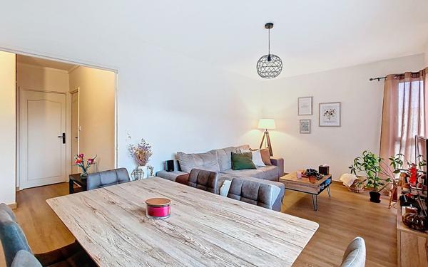 Appartement à vendre    3 pièces • 65,39 m2 Riom