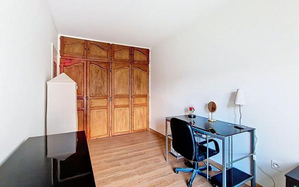 Appartement à vendre    3 pièces • 65,39 m2 Riom